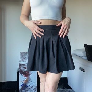 Vintage Pleated Skater Skirt: Size Small